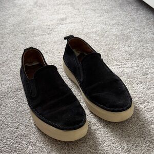 Frye Gemma Black Suede Slip-On Shoes 6